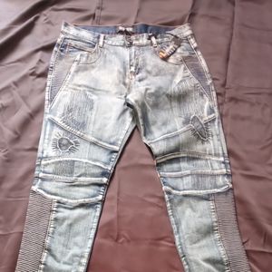 Moto JEANS
